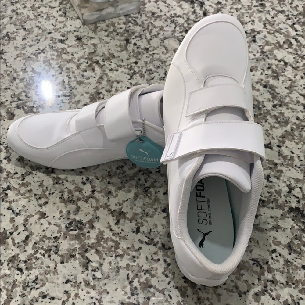 Puma sneakers 👟